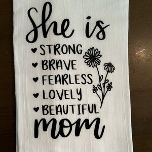 MOM HTV Tea Towel for kitchen; Mother's Day